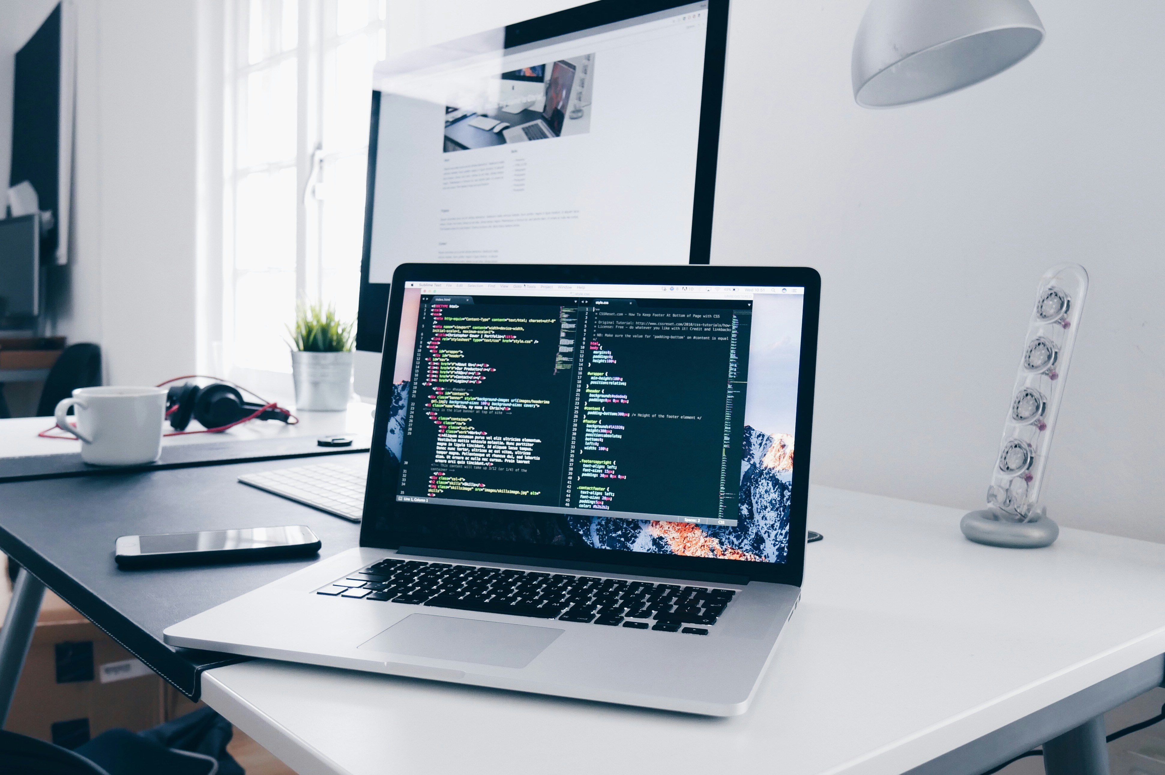 Modern workspace